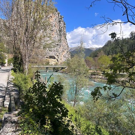 Le Long Du Verdon Castellane Exterior foto